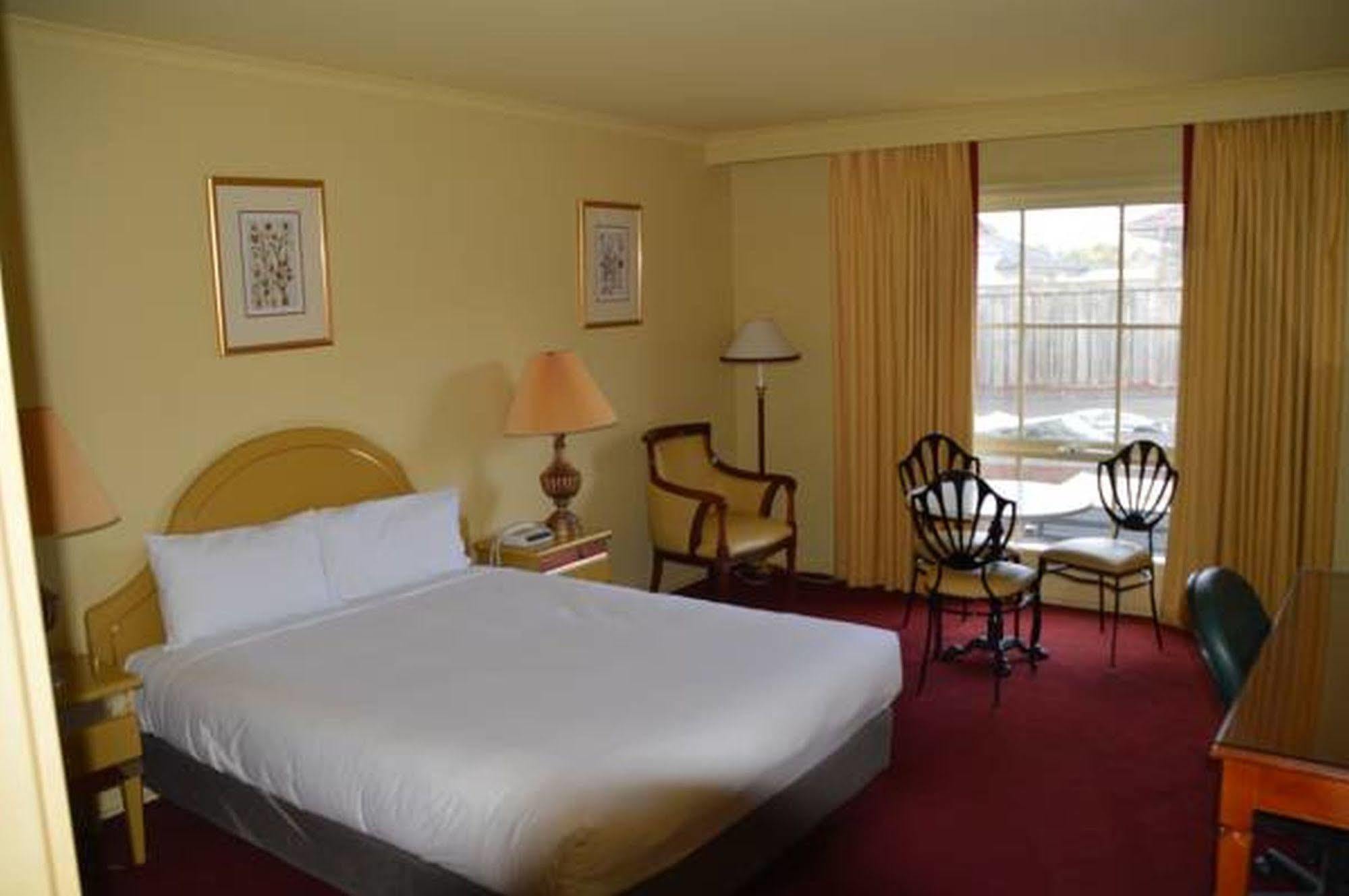 Rowville International Hotel Exterior foto